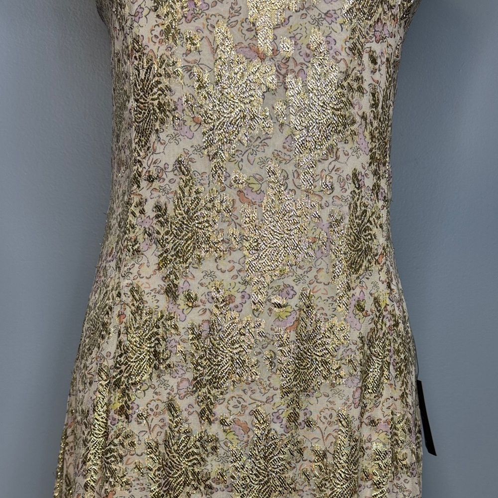 Lulu's Sleeveless Floral Maxi Dress in gold and Cream - Picture 3 of 13